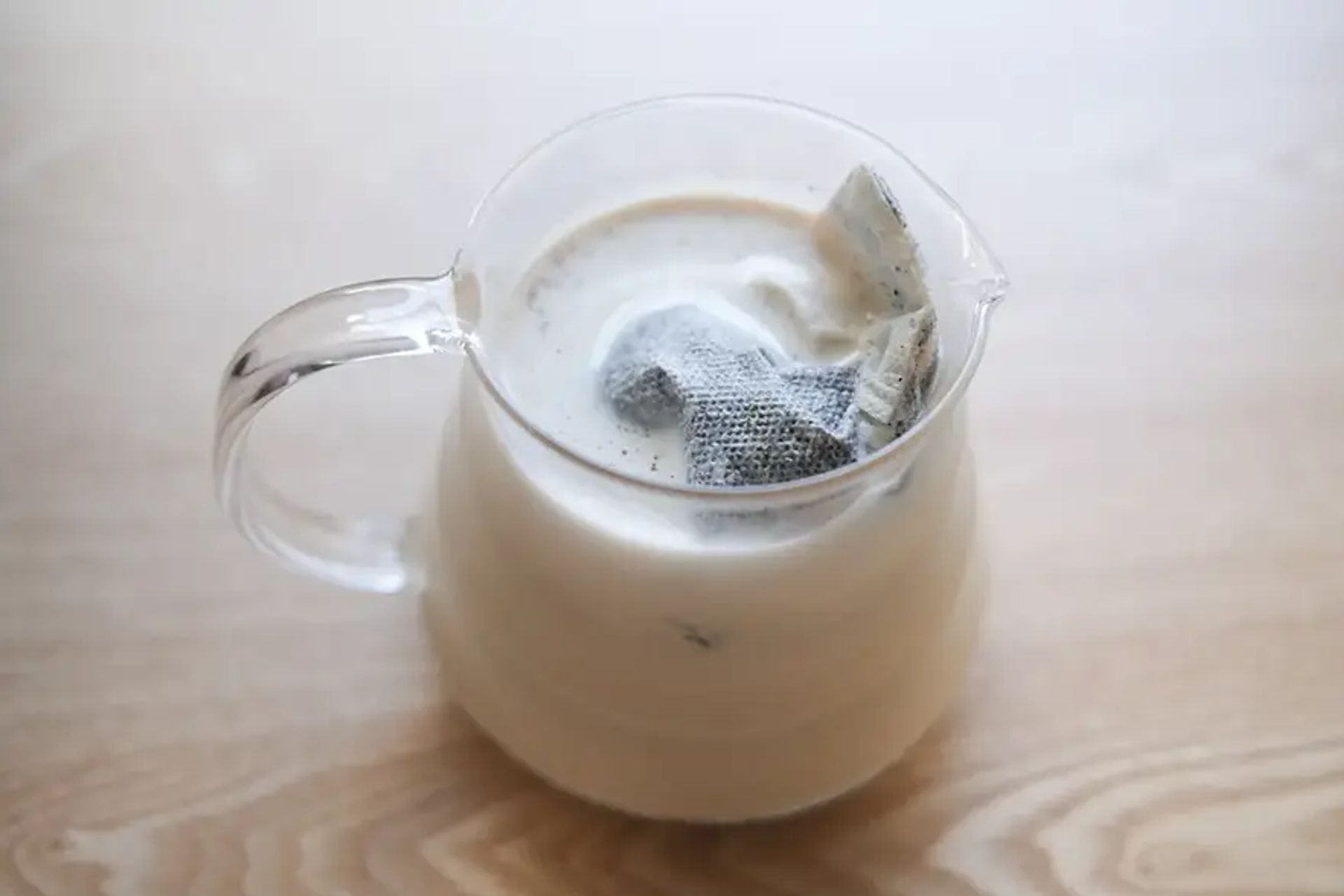 簡単で美味しい「ミルク出しコーヒー」を作りました。ほぼドボンするだけ！