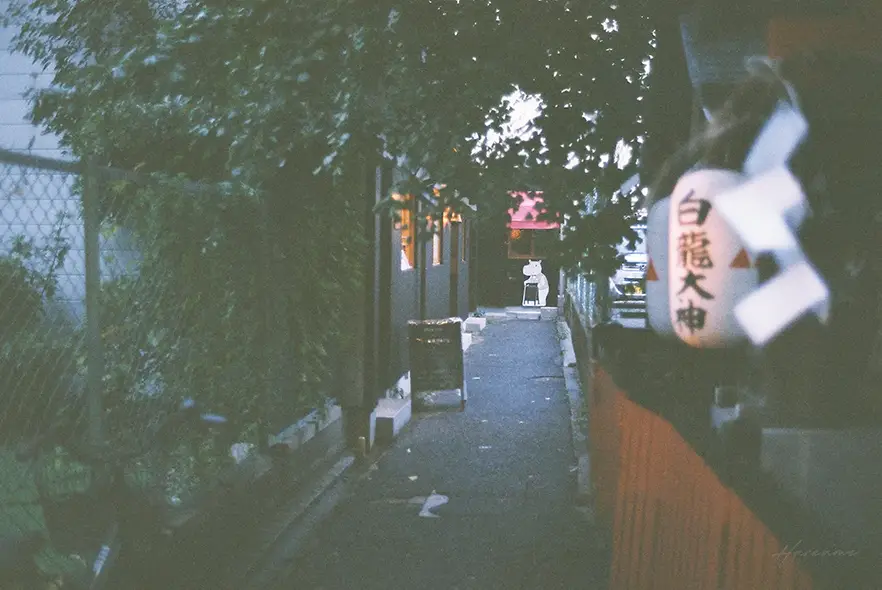 ライカM6で撮り歩く中崎町。フィルムカメラ散歩に行こう。